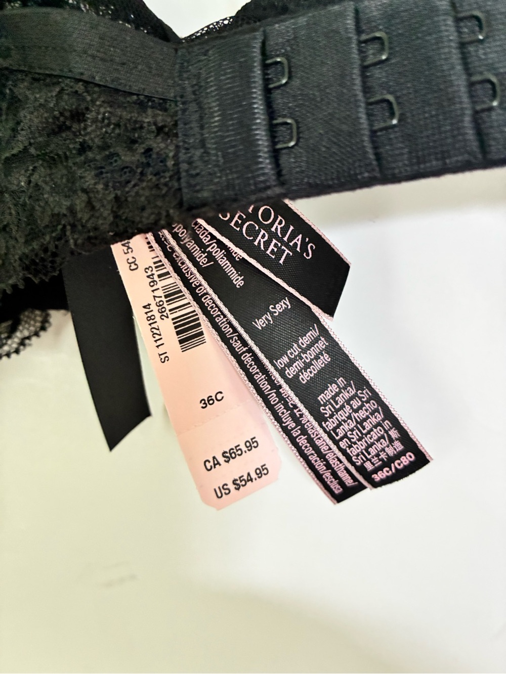 Victoria's Secret Black Lace fishnet Underwire Bra new with tags - Picture 14 of 14
